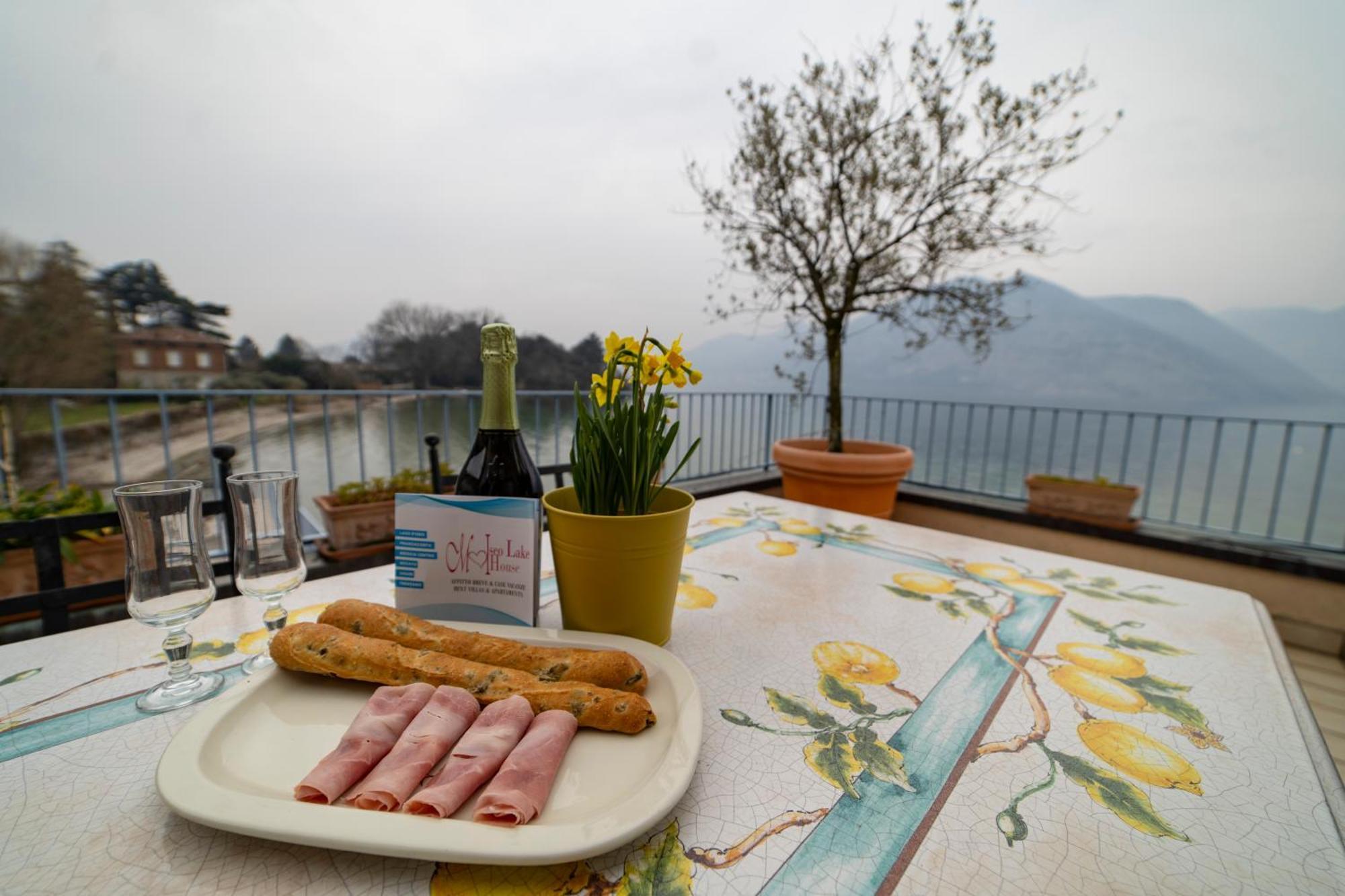 In Suite Lake 3 Pilzone Εξωτερικό φωτογραφία